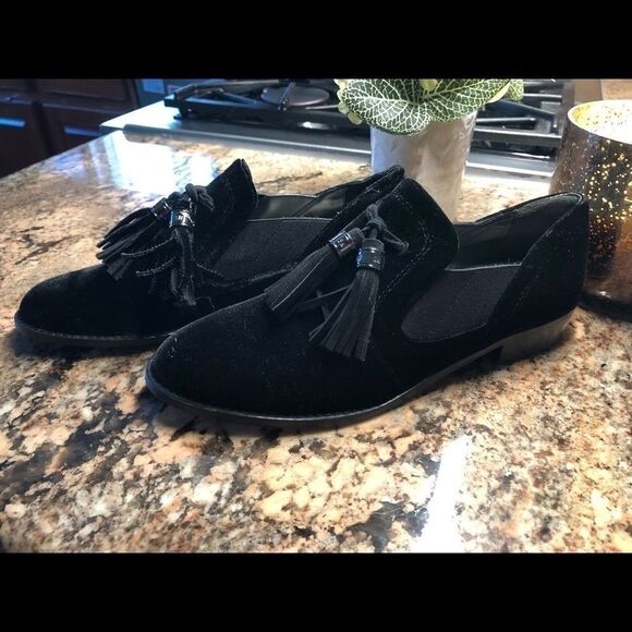 NEW Stuart Weitzman Velvet Loafers *** NEW*** Size 7 - Picture 2 of 5